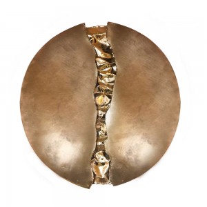 Mandala Decorativa p/ Parede em Metal Cinza c/ Detalhe Central Dourado D58xE5 cm
