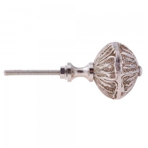 Puxador Redondo Prata c/ Detalhes em Metal Vazado 3x4x8 cm
