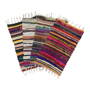 TAPETE MULTI COLOR 70%  ALGODAO  E 30% FIBRAS  TAMANHO 80 X 50 CM