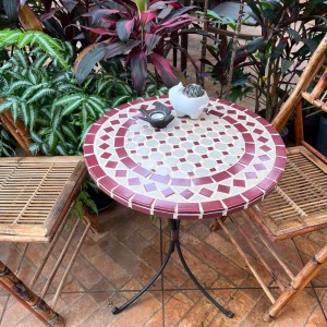 Mesa Redonda em Pedra Marrom e Bege Mosaíco com Base em Metal D54 cm