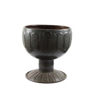 Vaso Decorativo em Metal Bronze Trabalhado com Base Redonda e Alças A66xD64 cm